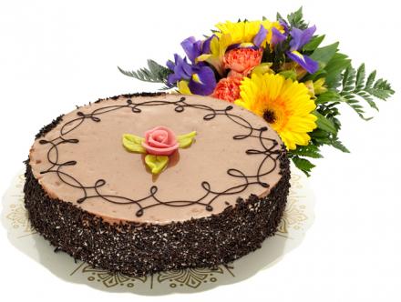 Skicka blommor/tårta Chokladtårta 8 bitar & bukett